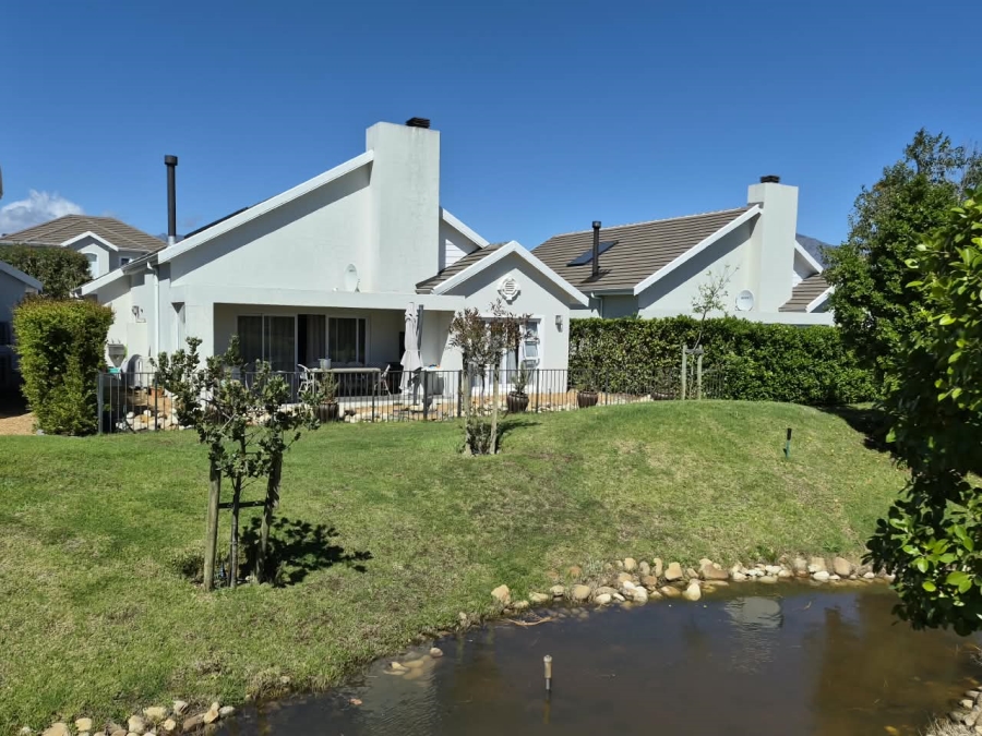 To Let 3 Bedroom Property for Rent in Val De Vie Estate Western Cape